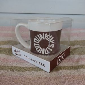 Dunkin donuts 2010 Collectible